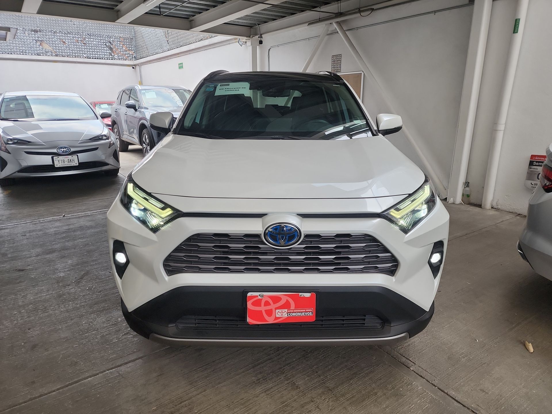 2023 Toyota RAV4 LIMITED HV