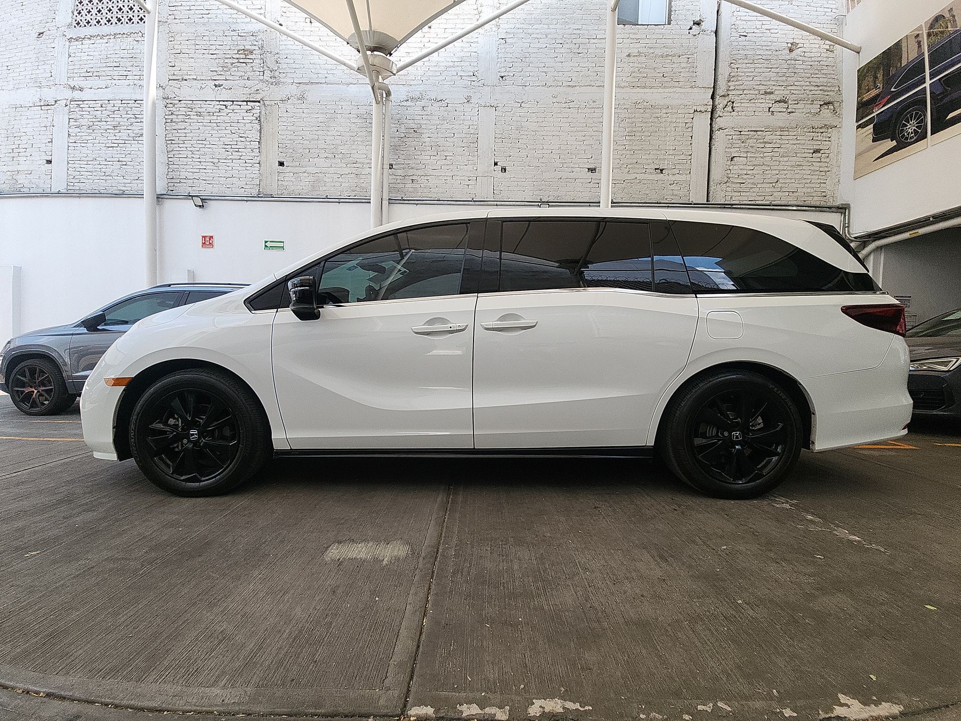 2023 Honda ODYSSEY BLACK EDITION
