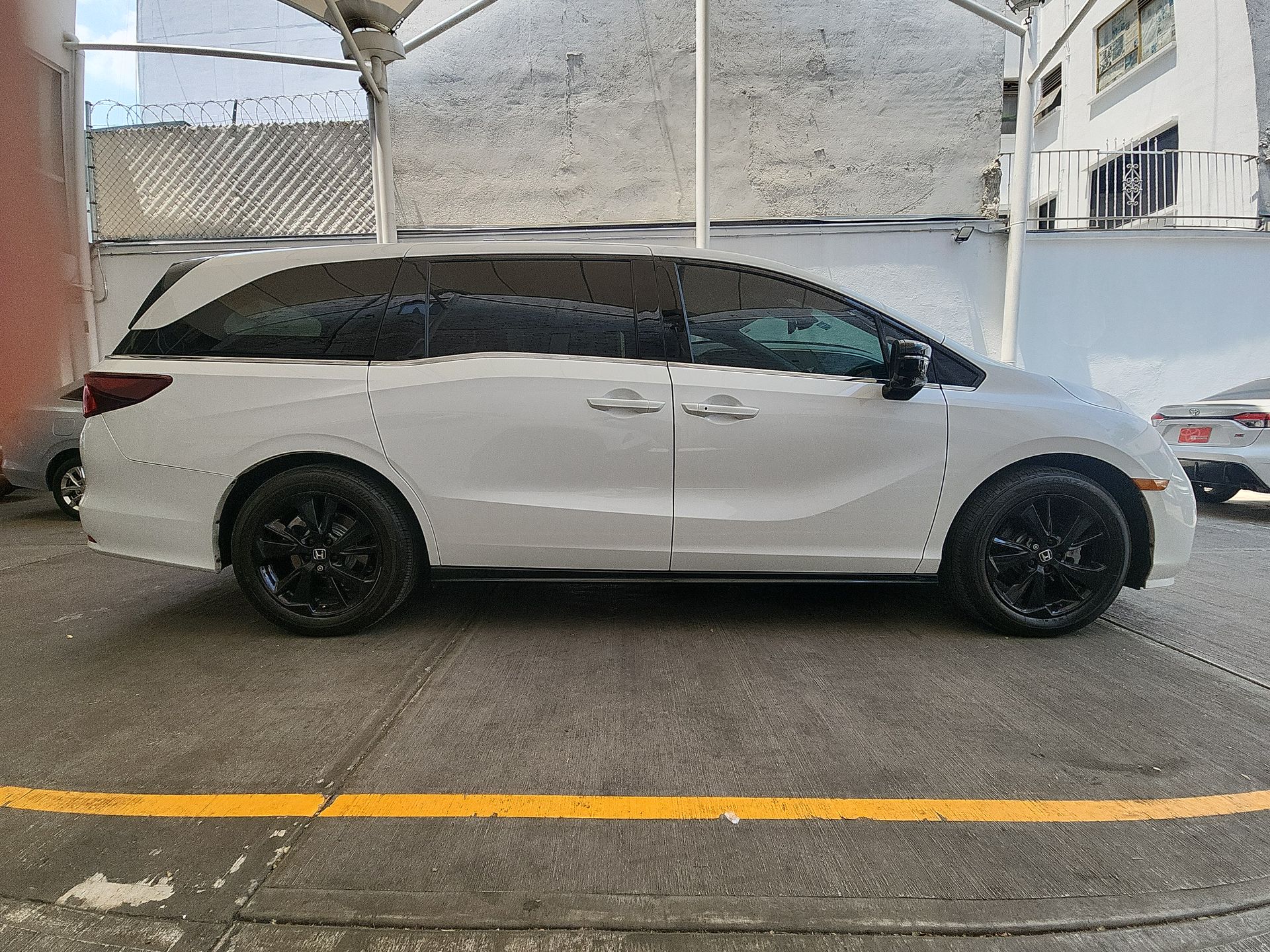 2023 Honda ODYSSEY BLACK EDITION