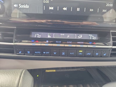 2023 Toyota SIENNA LIMITED