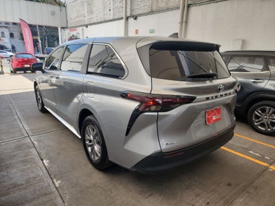 2025 Toyota SIENNA LE HEV