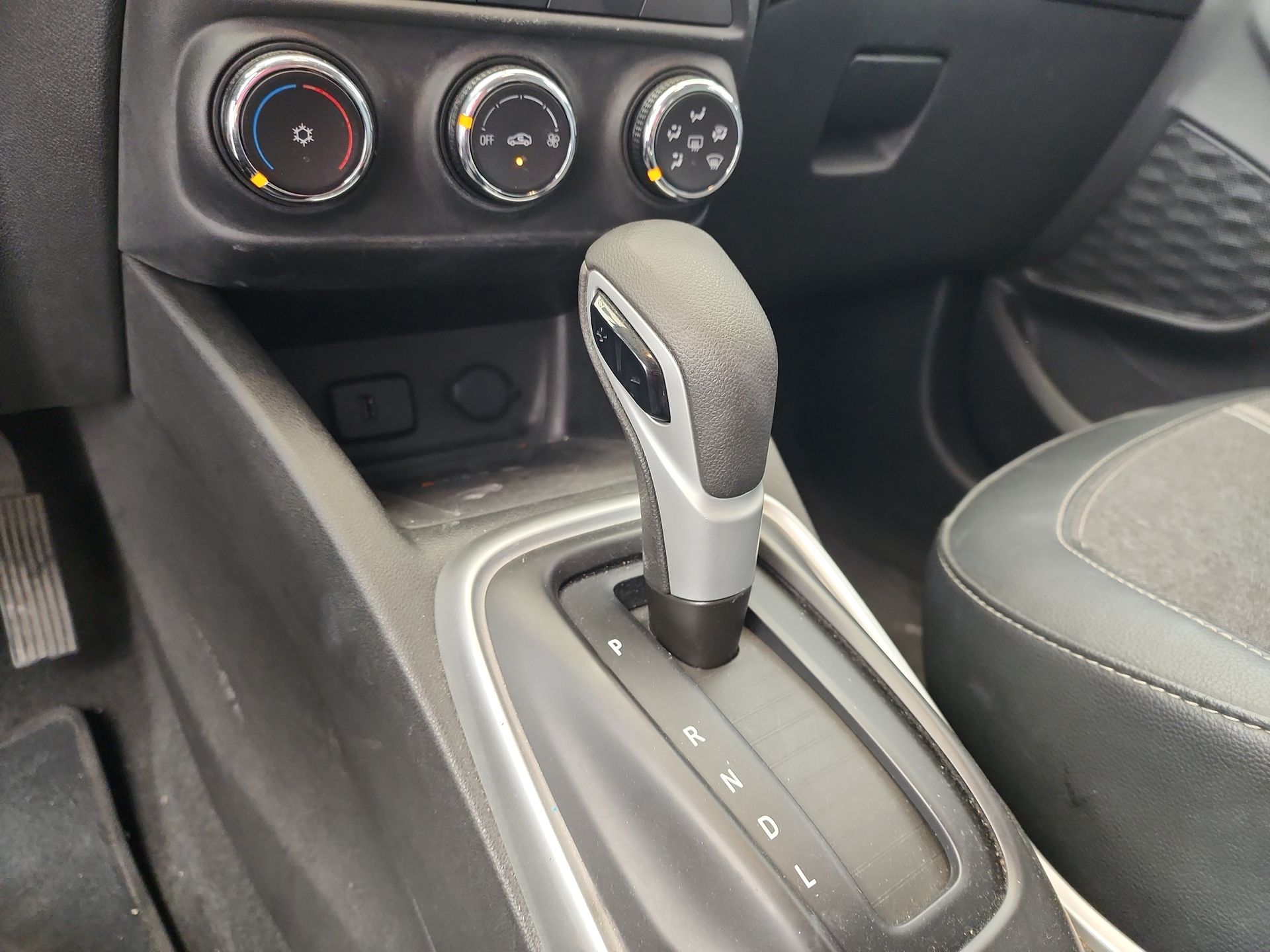 2021 Chevrolet TRACKER LT C