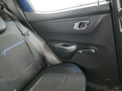 2025 RENAULT KWID ICONIC