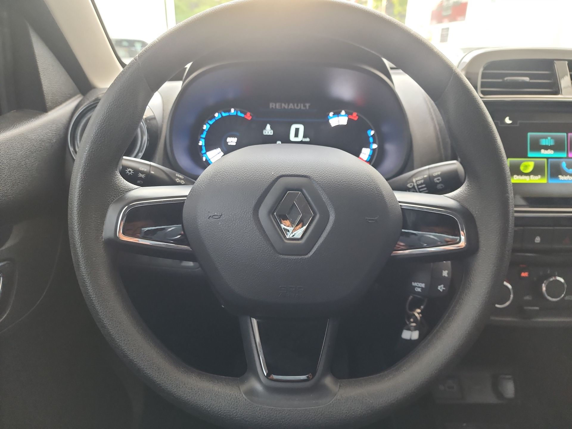 2025 RENAULT KWID ICONIC