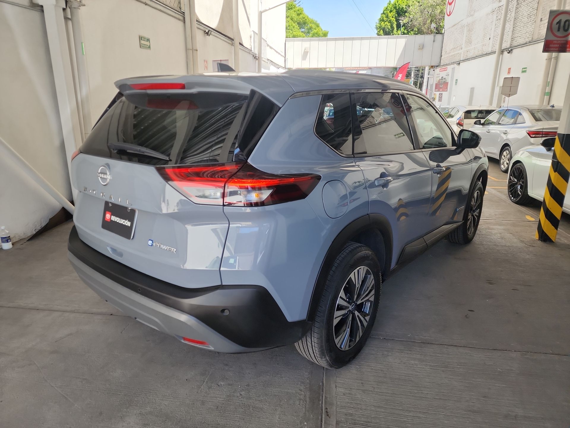 2025 Nissan X-TRAIL EXCLUSIVE E-POWER 2 ROW 25