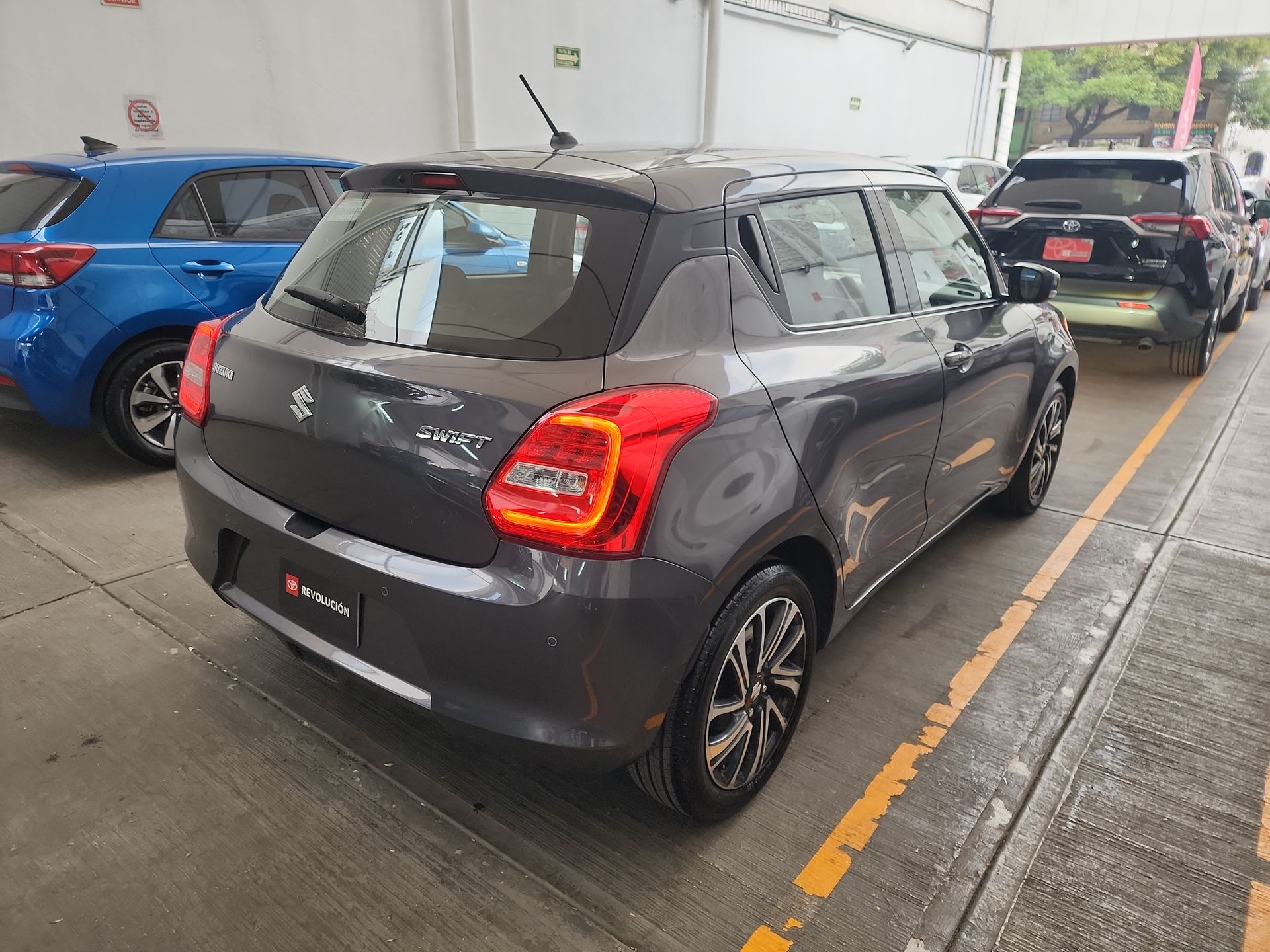 2021 SUZUKI SWIFT GLX TM