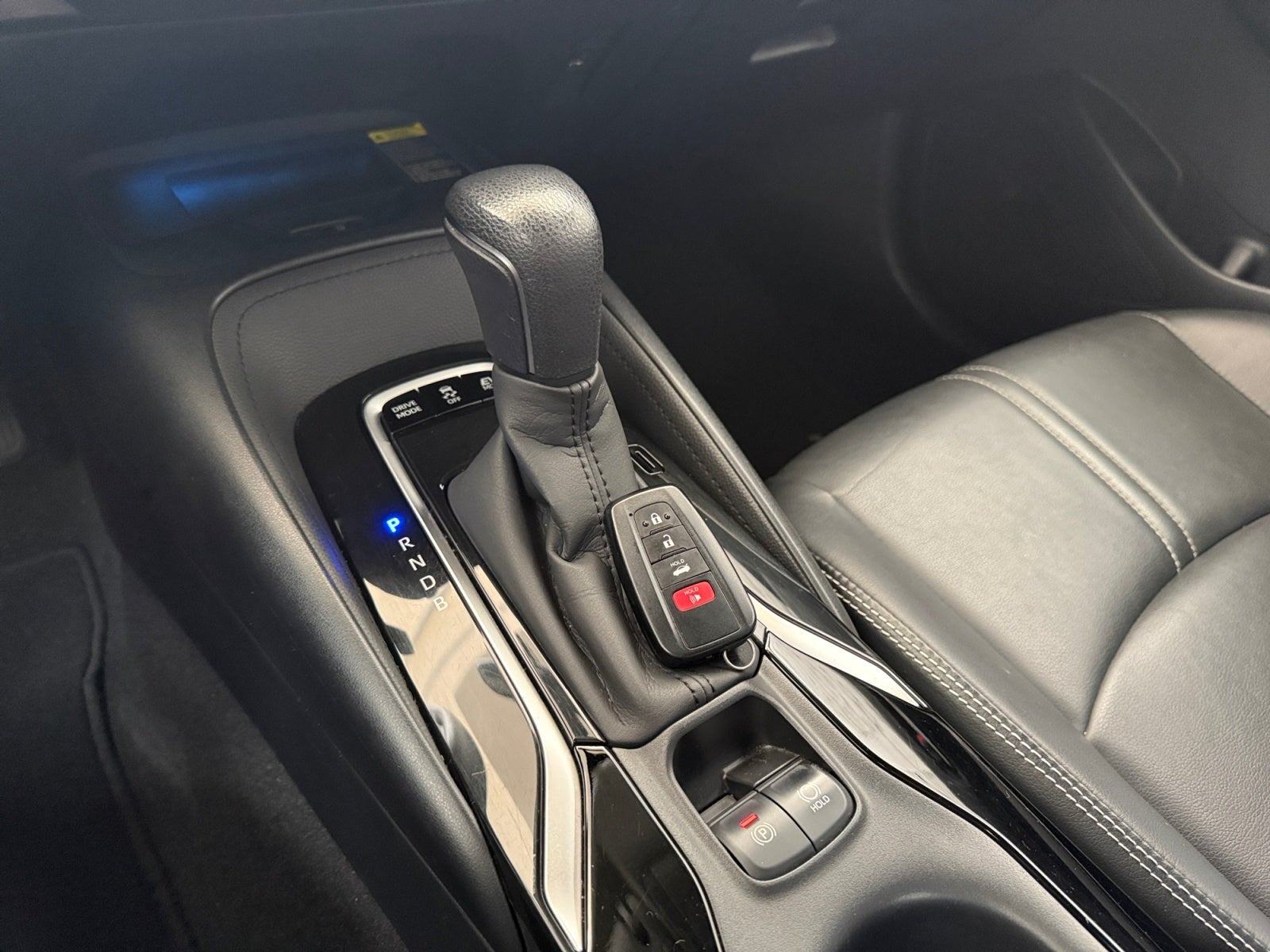 2020 Toyota COROLLA LE HV