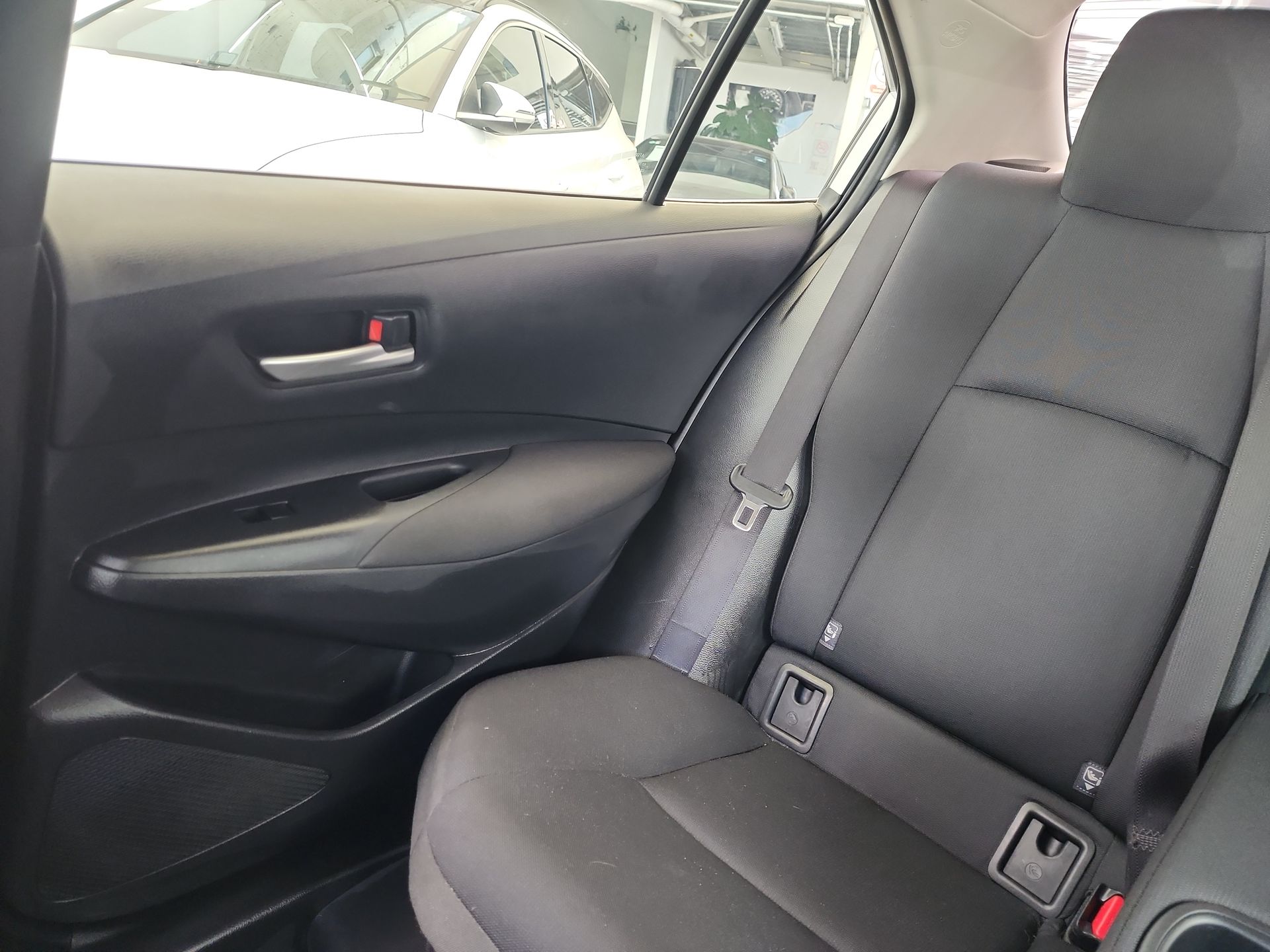 2025 Toyota COROLLA LE HEV