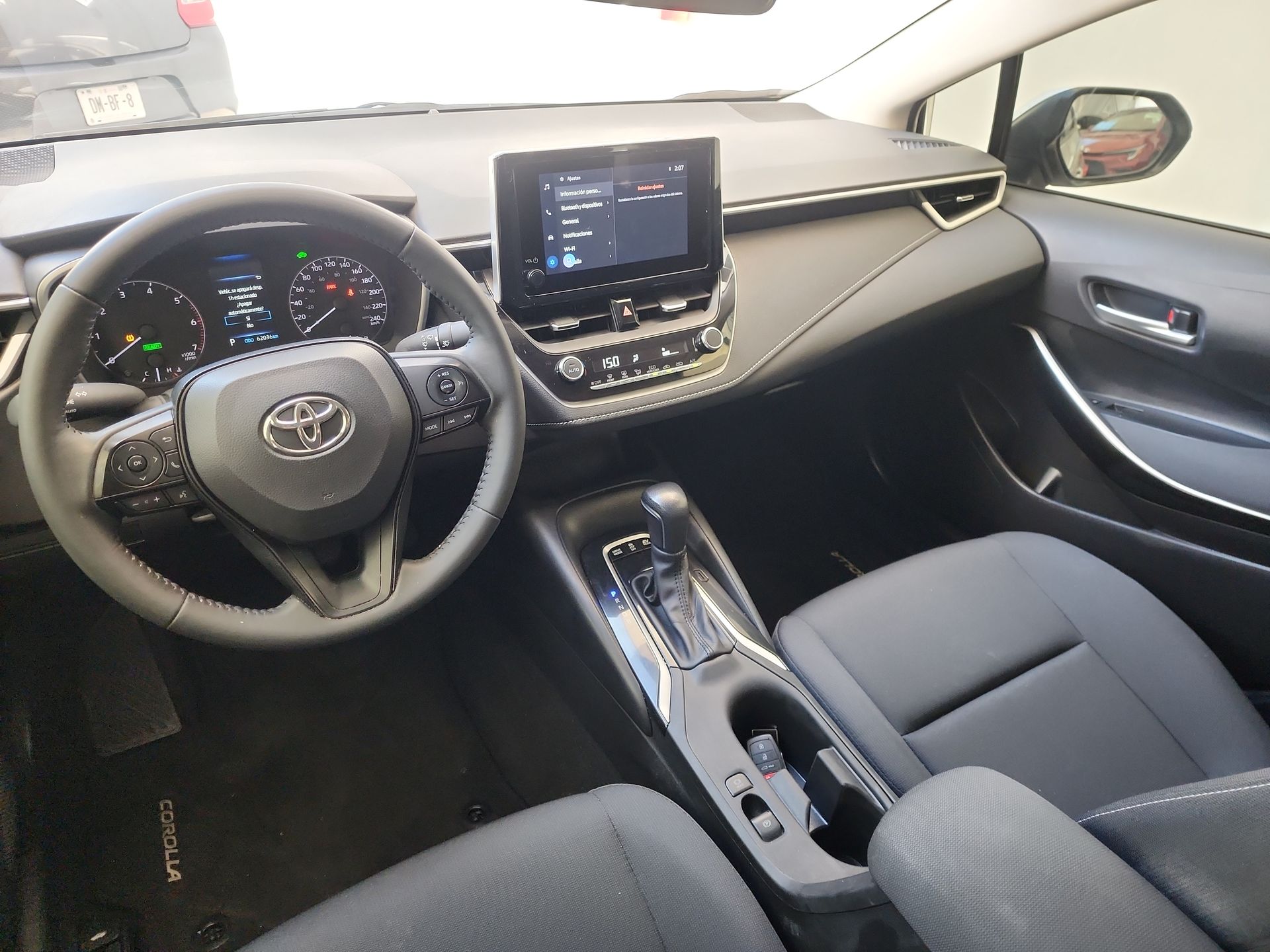 2025 Toyota COROLLA LE HEV
