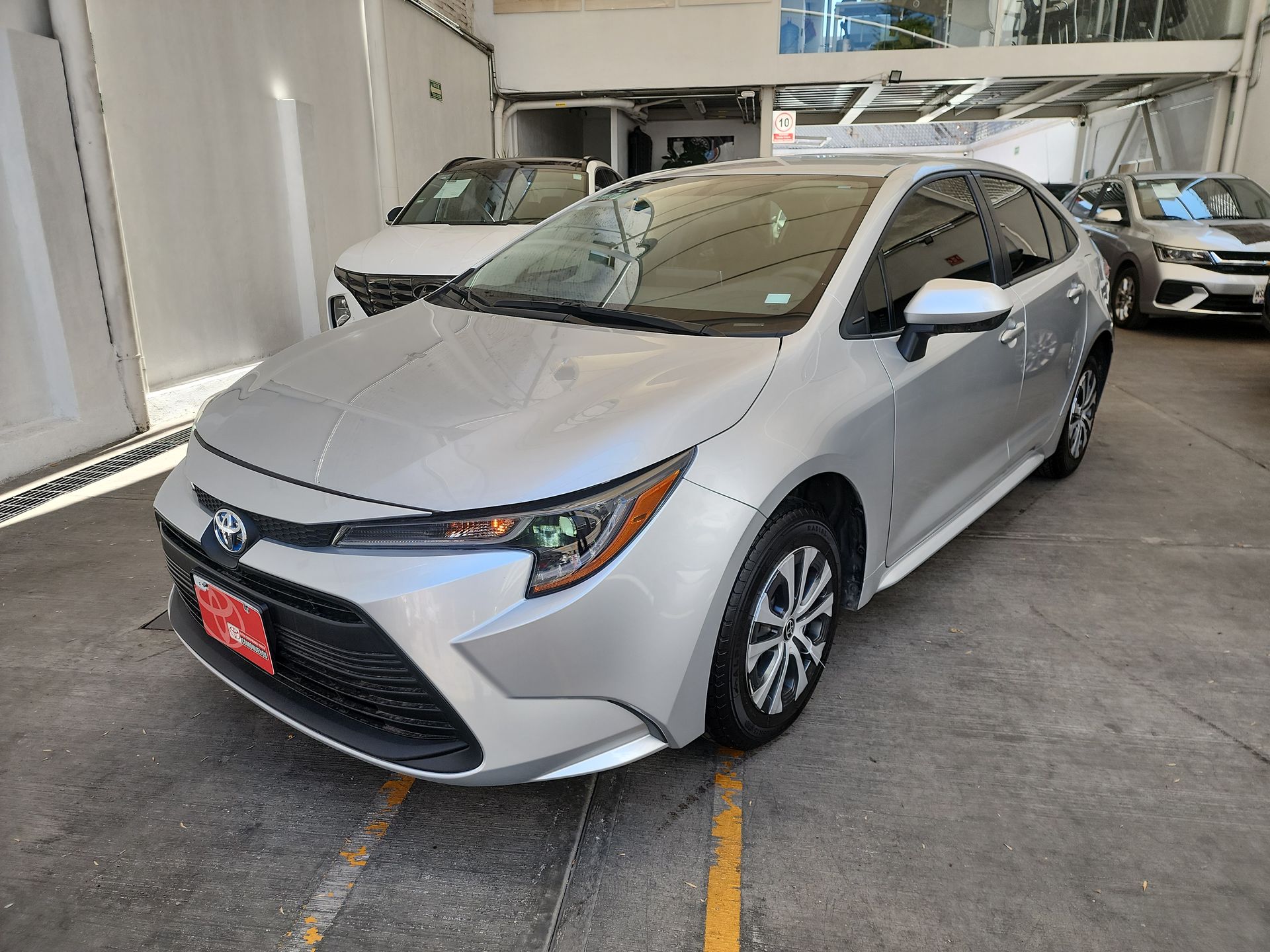 2025 Toyota COROLLA LE HEV