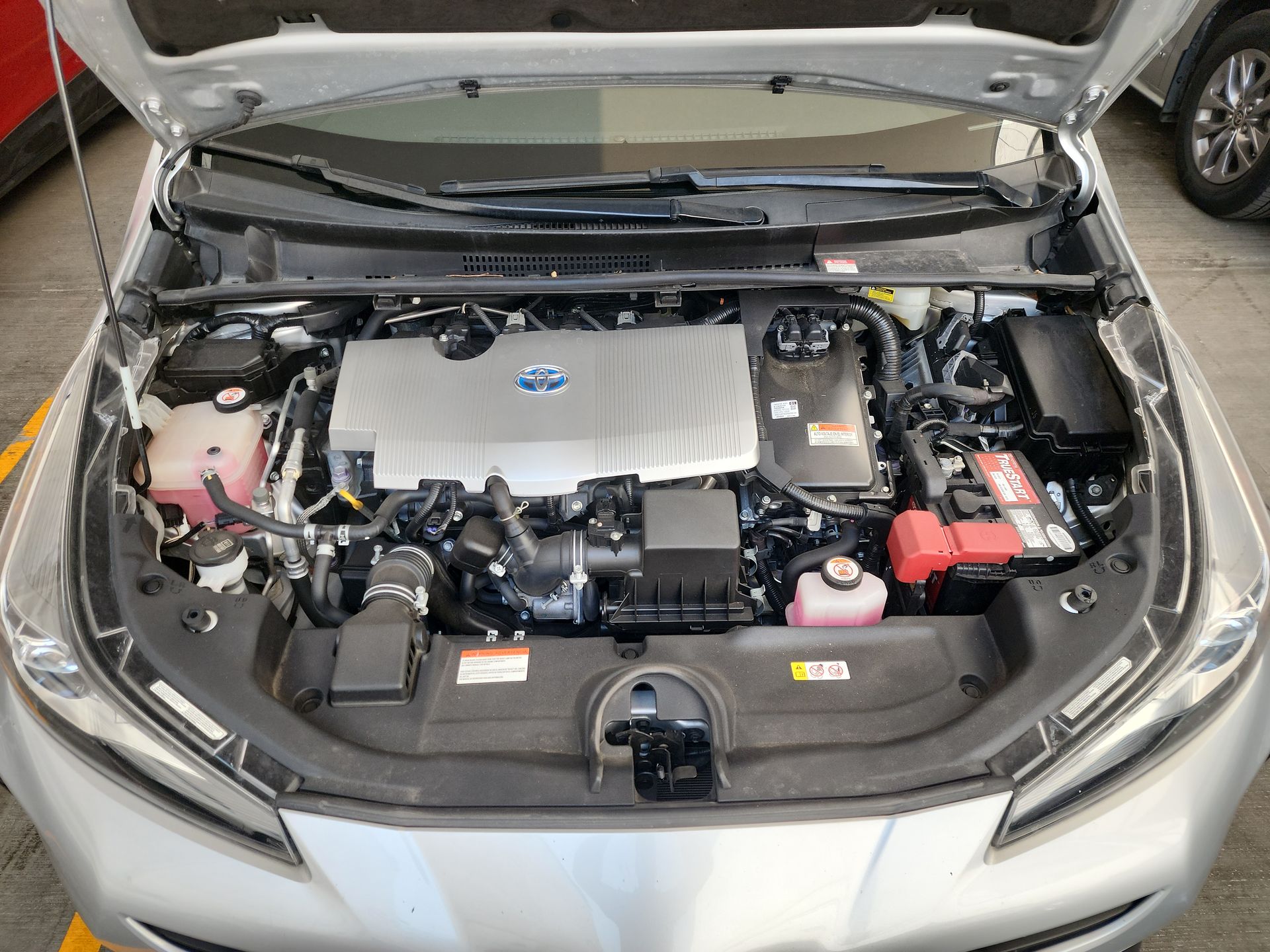 2020 Toyota PRIUS BASE