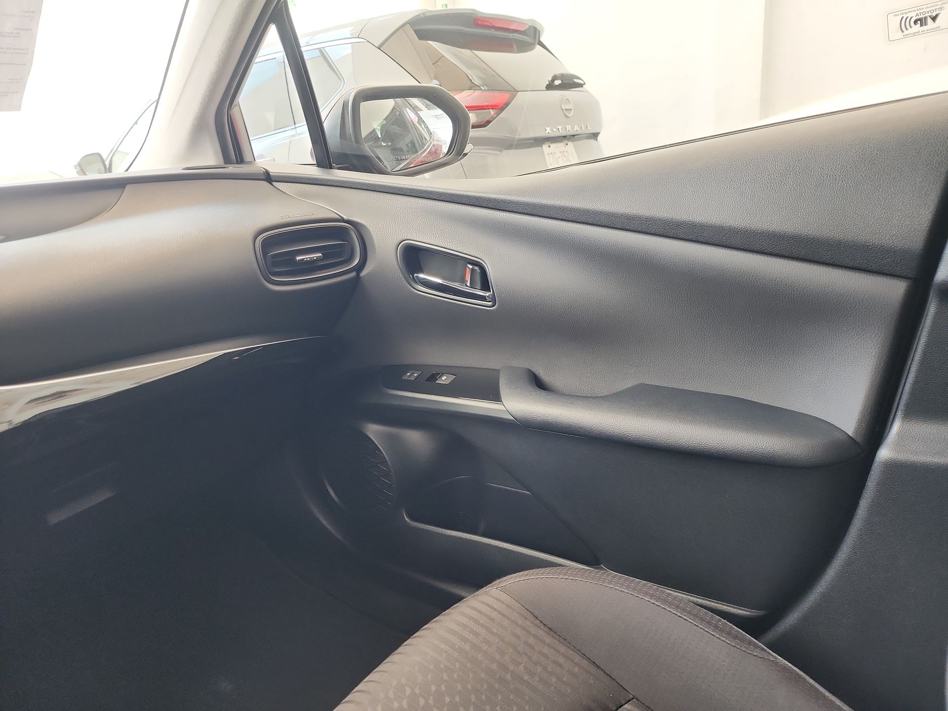 2017 Toyota PRIUS BASE BASE CVT