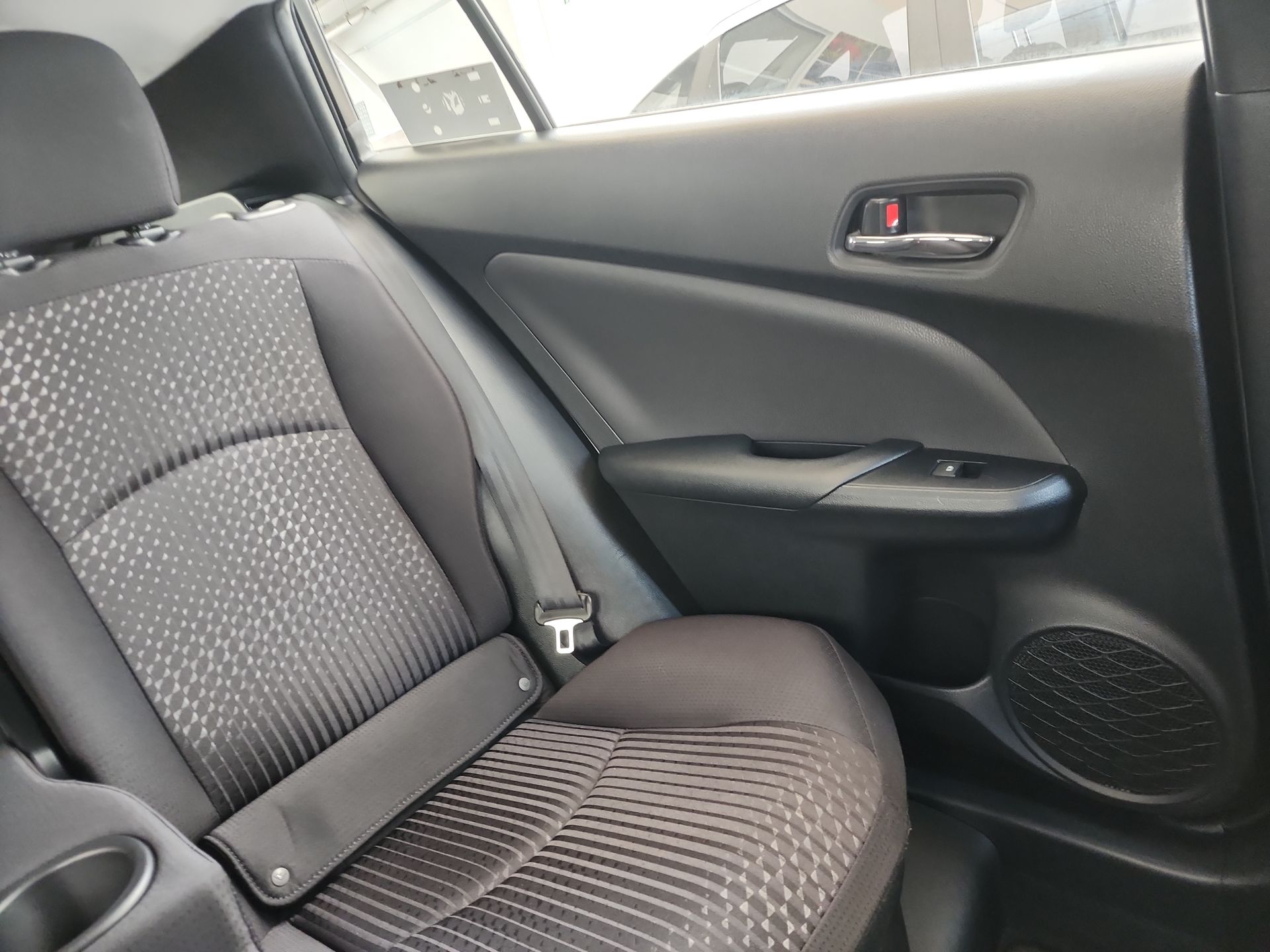 2017 Toyota PRIUS BASE BASE CVT