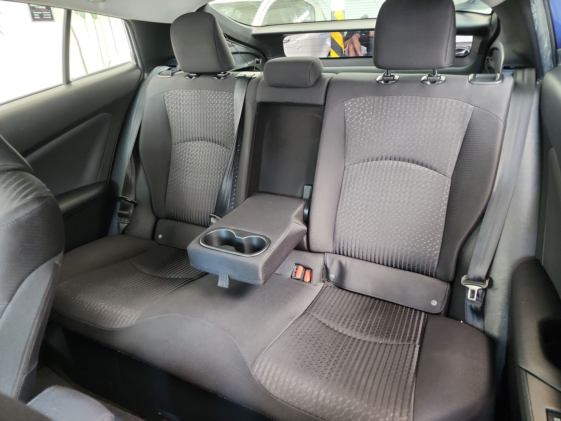 2016 Toyota PRIUS BASE CVT