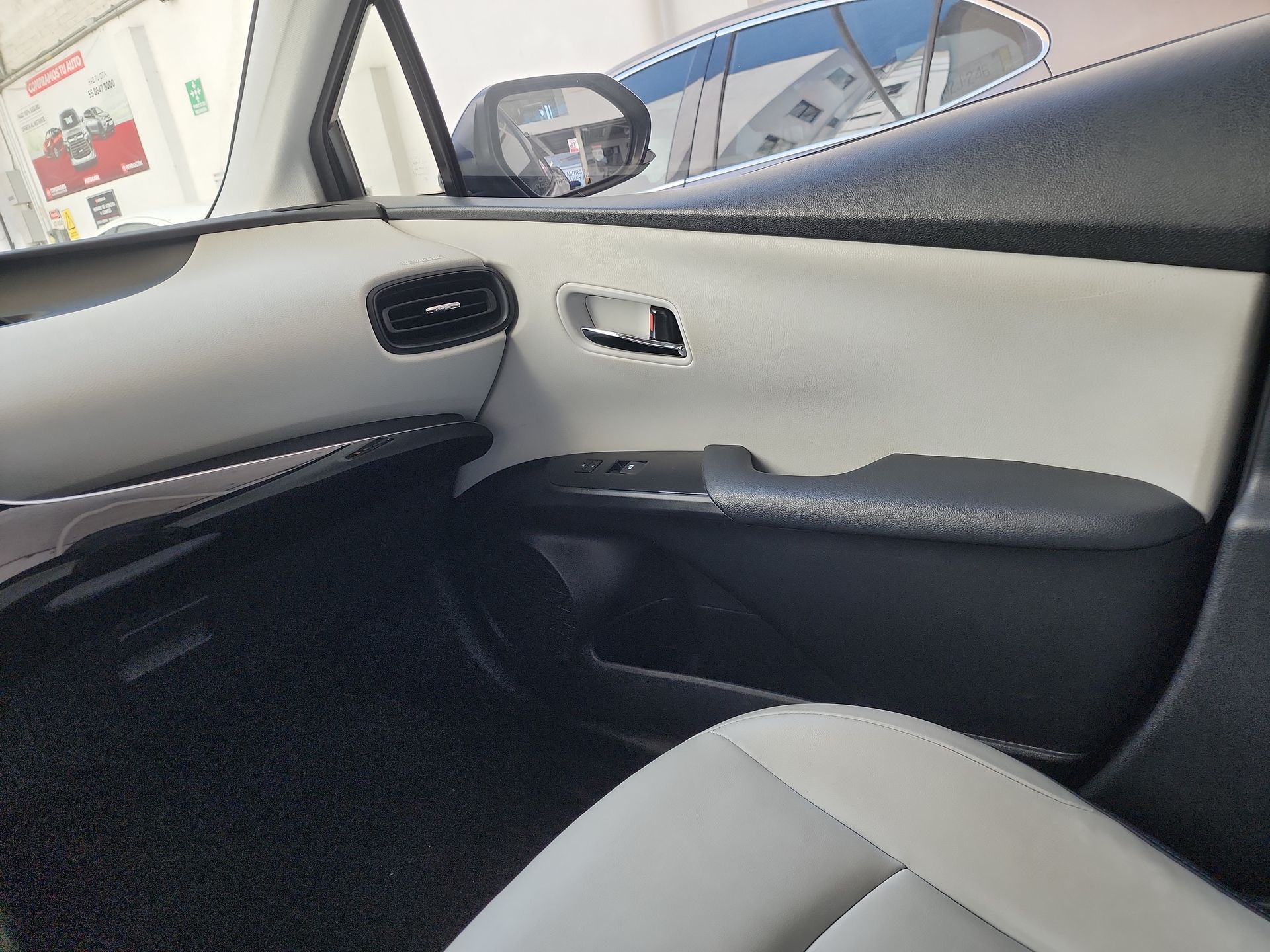 2016 Toyota PRIUS PREMIUM CVT