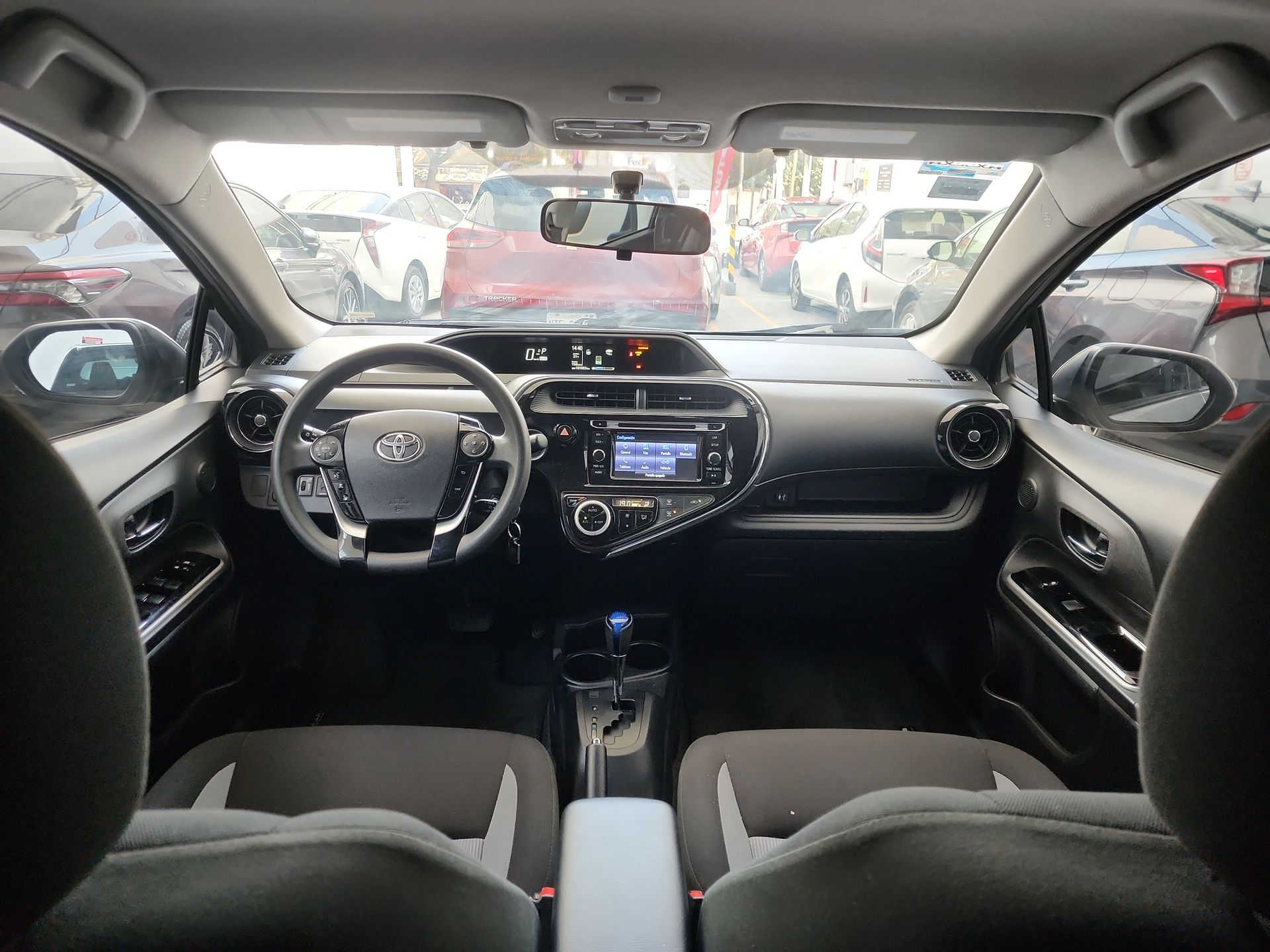 2020 Toyota PRIUS PRIUS C