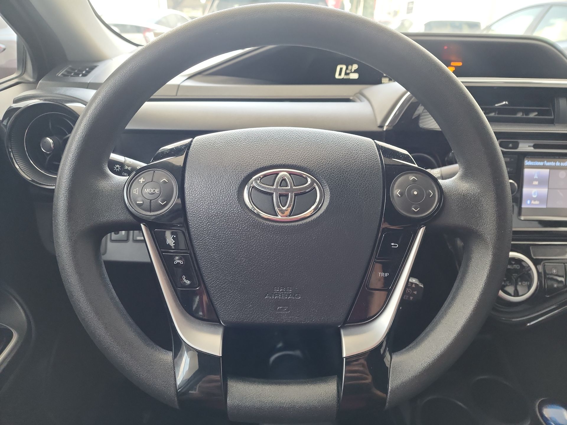 2020 Toyota PRIUS PRIUS C