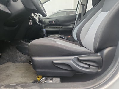 2020 Toyota PRIUS PRIUS C