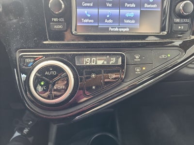 2020 Toyota PRIUS PRIUS C