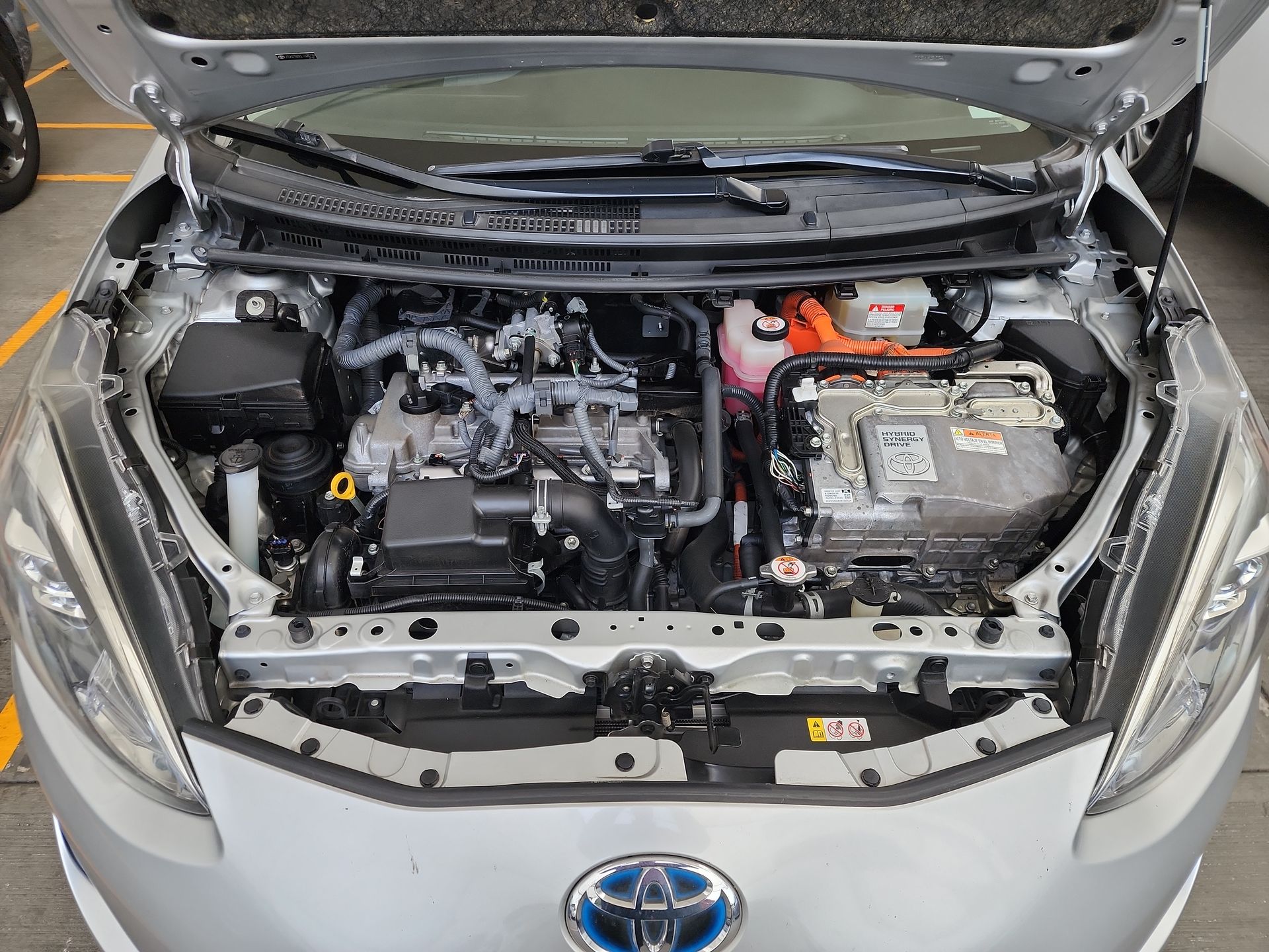 2020 Toyota PRIUS PRIUS C