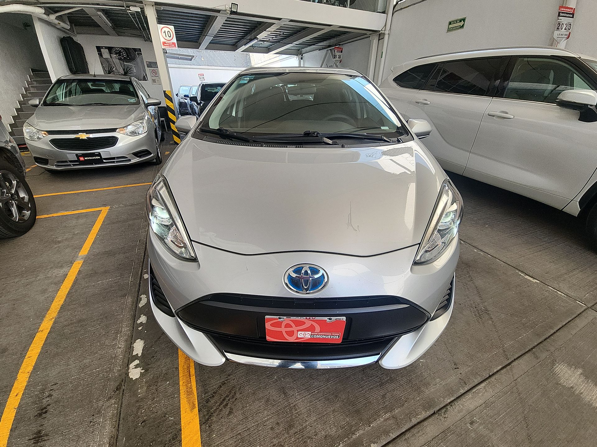 2020 Toyota PRIUS PRIUS C