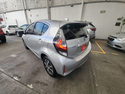 2020 Toyota PRIUS PRIUS C
