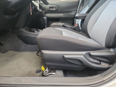 2019 Toyota PRIUS 1.5 HYBRID AUTO