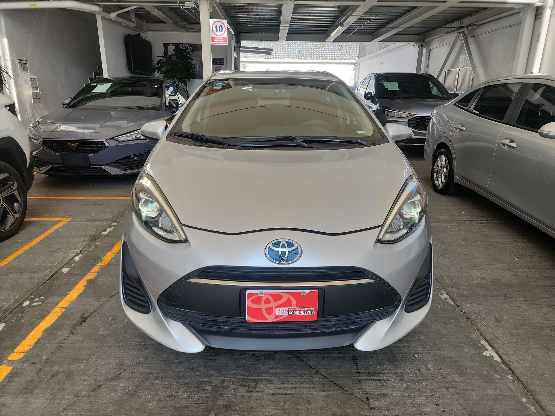 2019 Toyota PRIUS 1.5 HYBRID AUTO