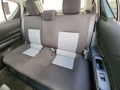 2021 Toyota PRIUS BASE