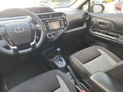 2020 Toyota PRIUS PRIUS C