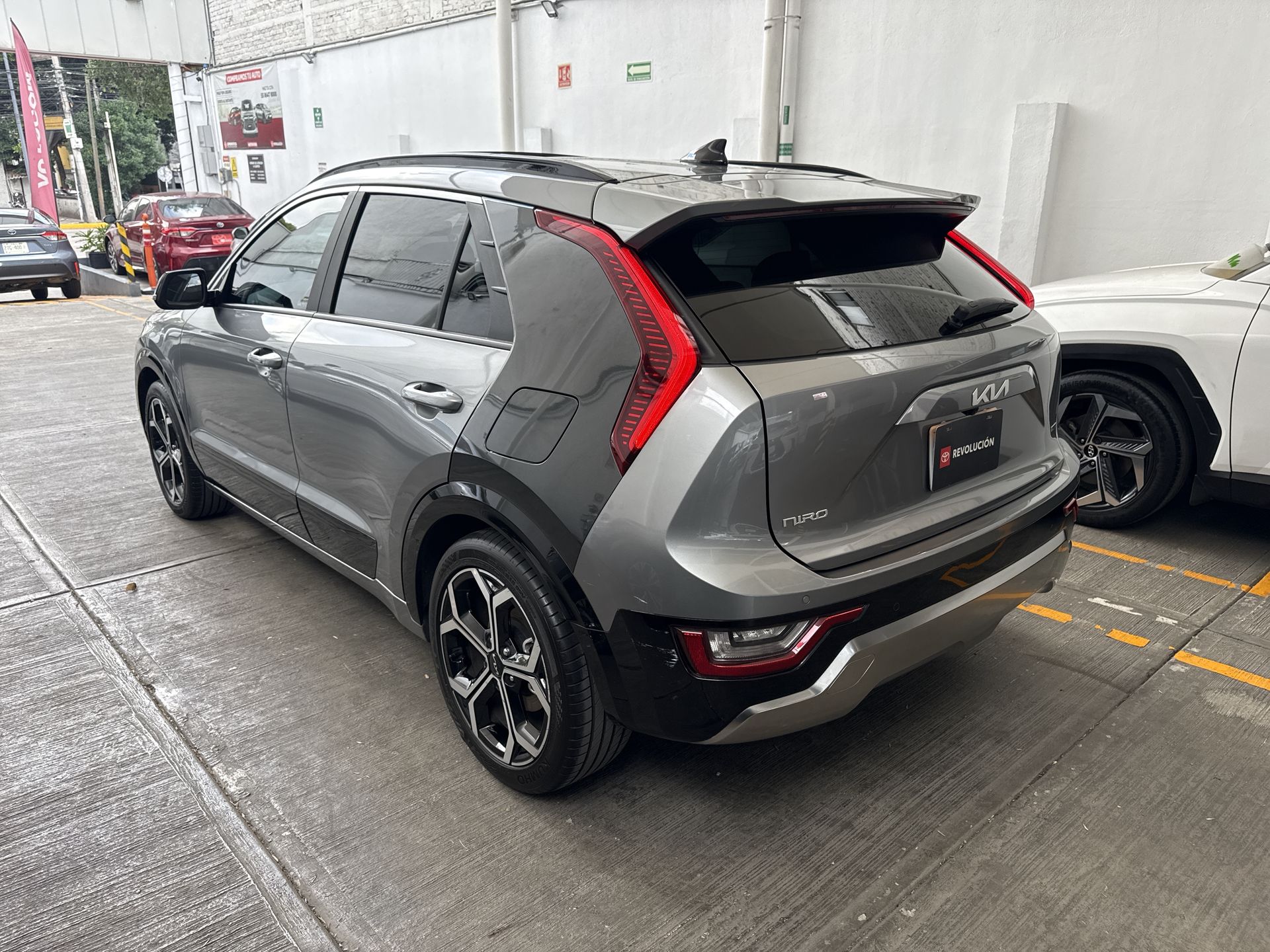 2025 Kia NIRO EX