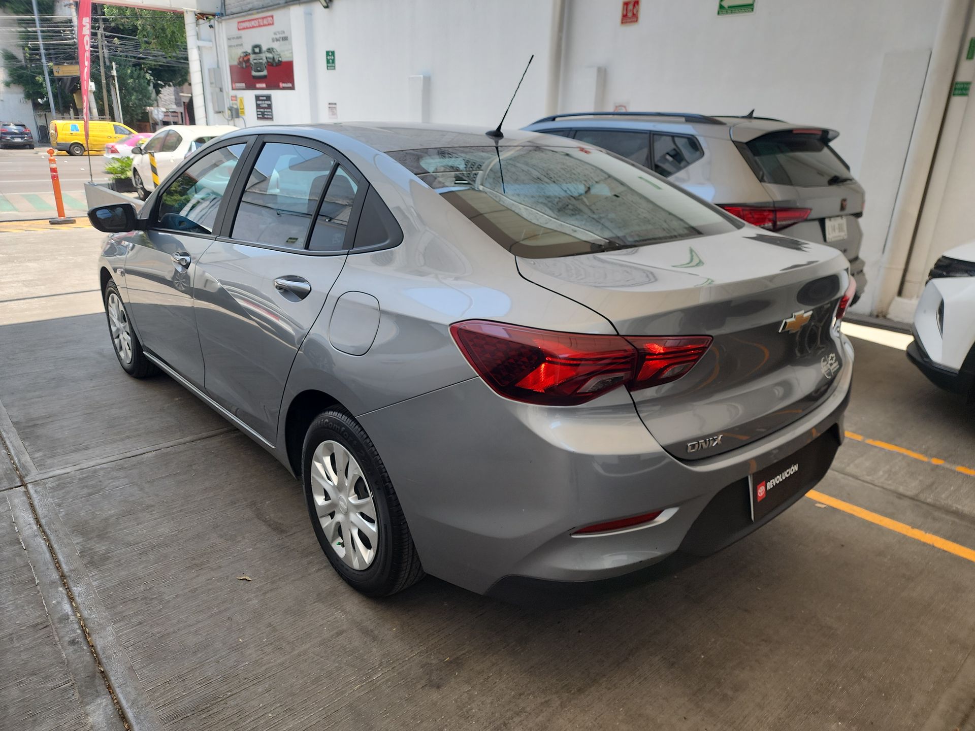 2023 Chevrolet ONIX LS B