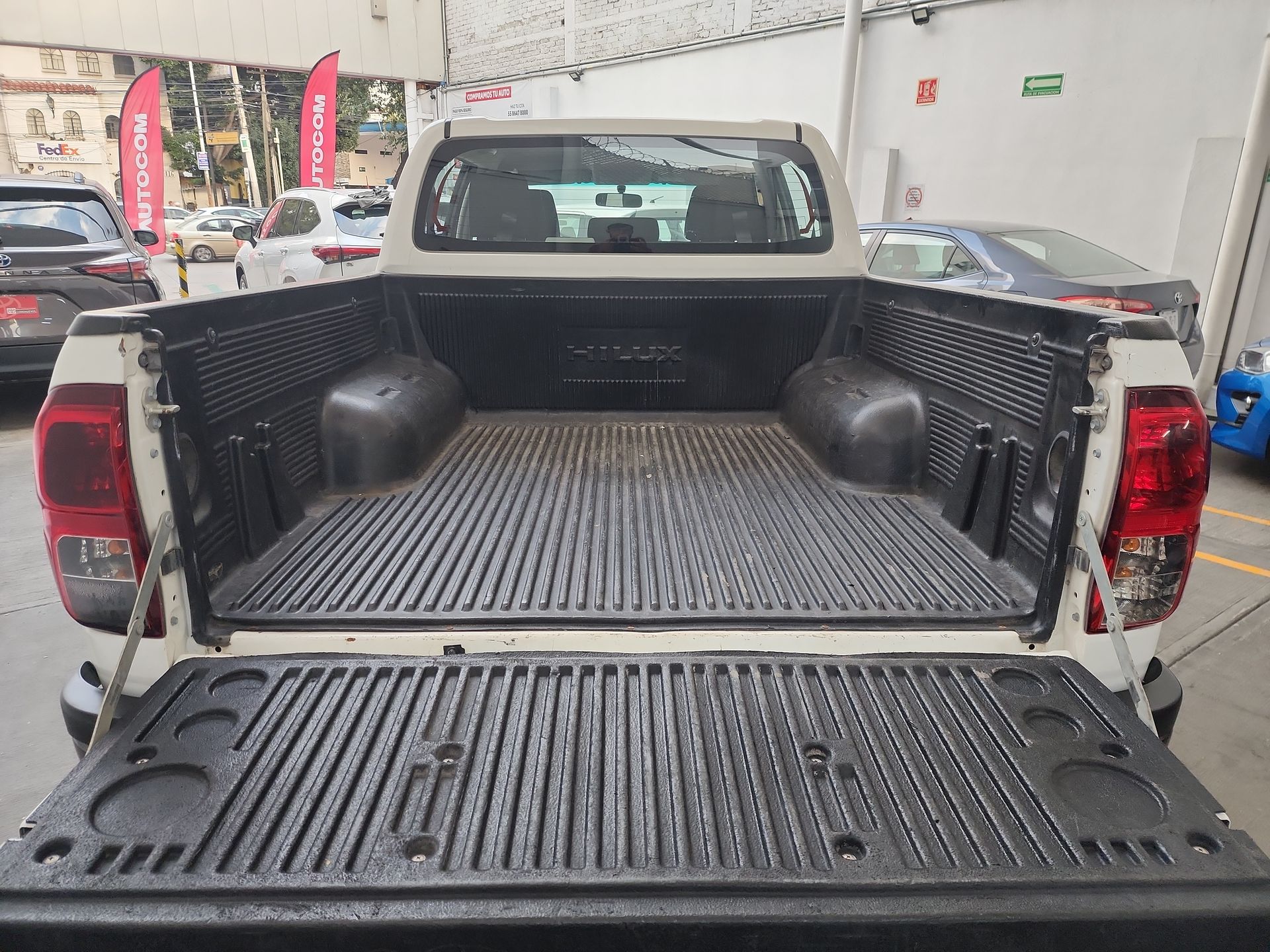 2024 Toyota HILUX C-CAB CHASIS