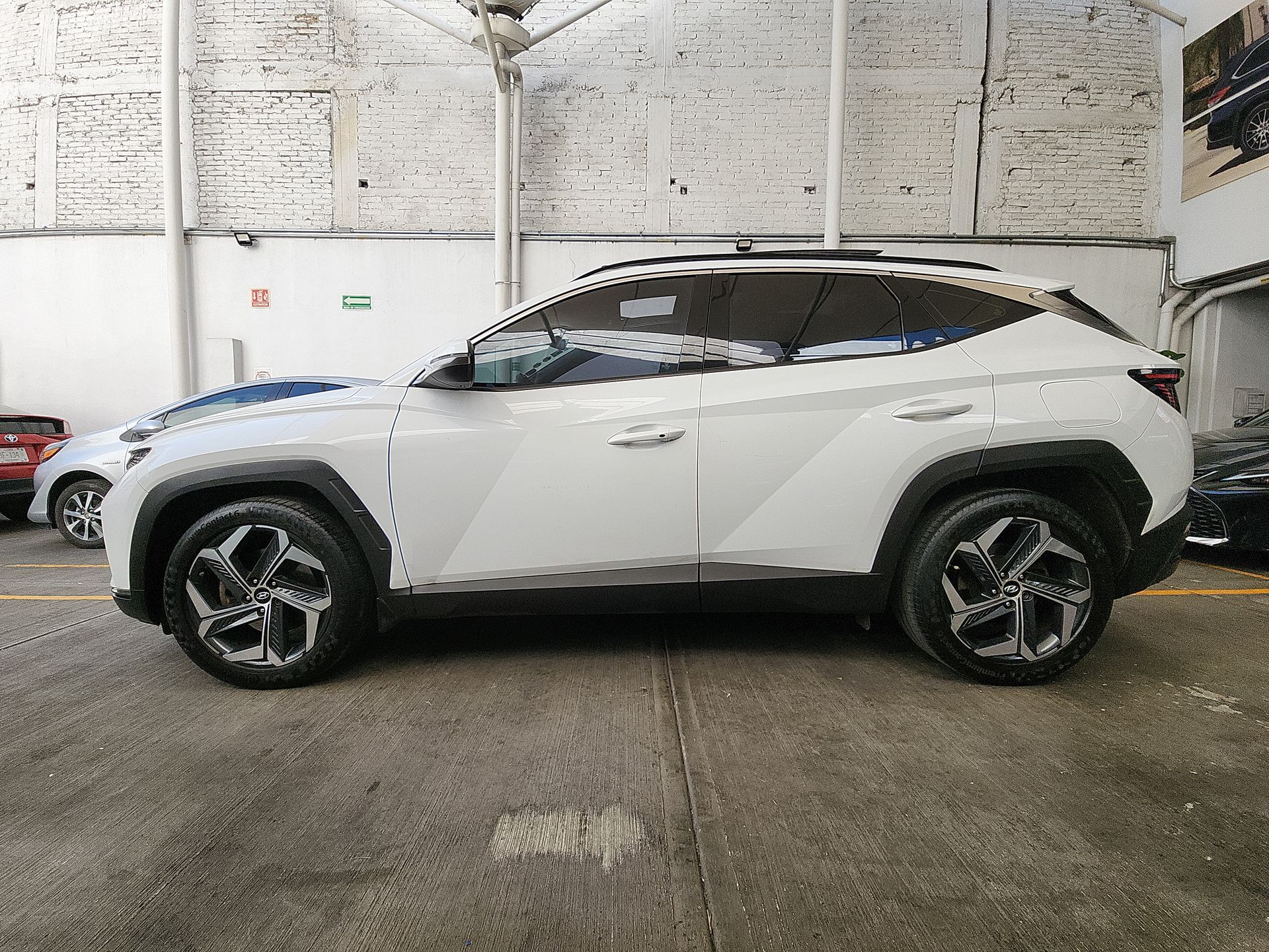 2022 Hyundai TUCSON LIMITED TECH
