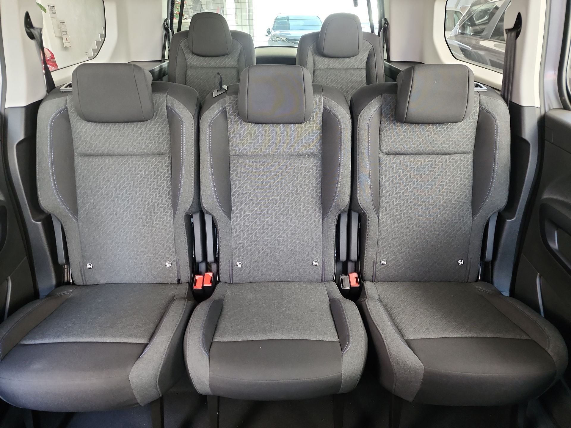 2024 PEUGEOT RIFTER ALLURE PACK 5P 1.6HDI 90HP MAN 5VEL 7PL