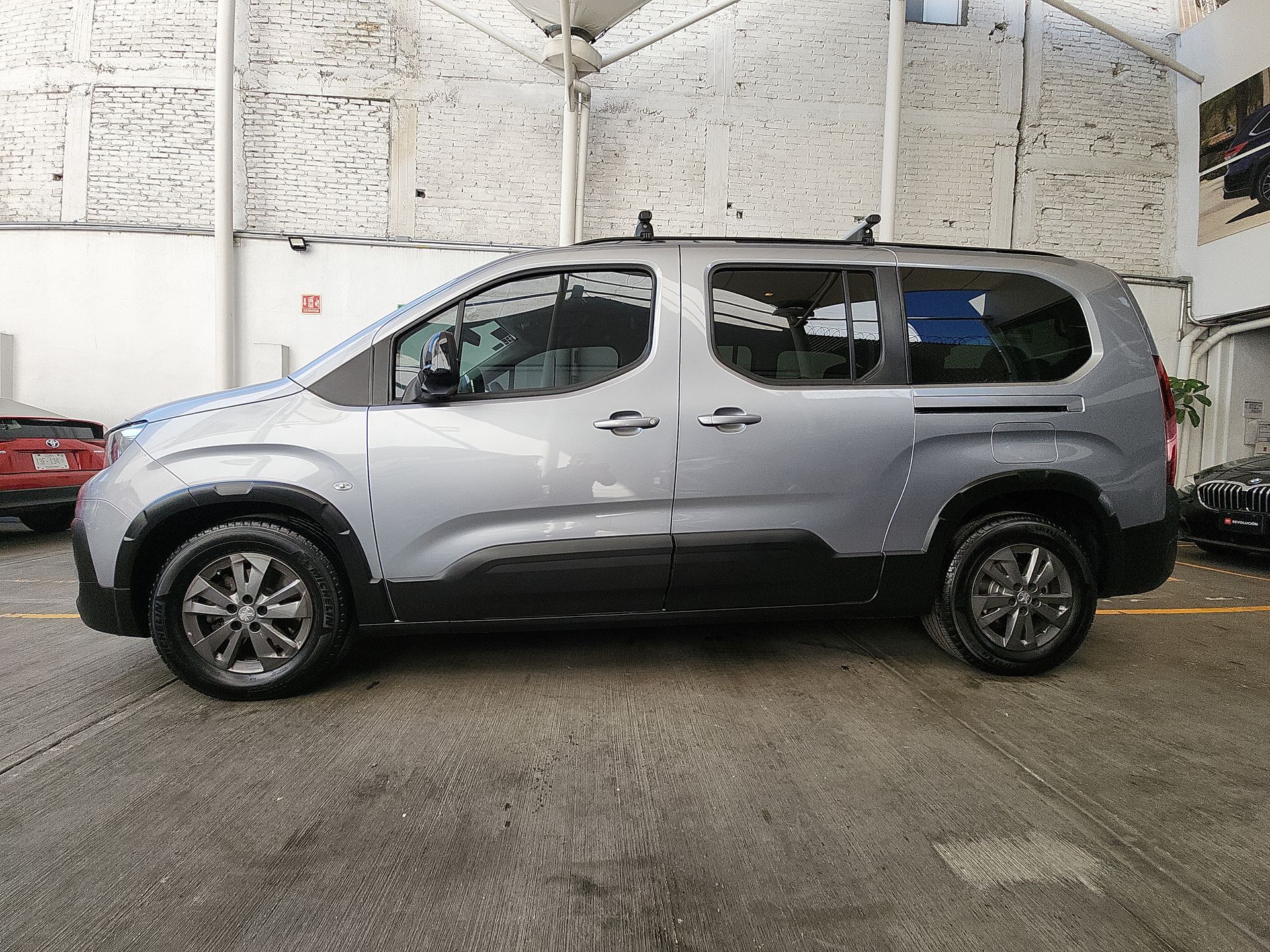 2024 PEUGEOT RIFTER ALLURE PACK 5P 1.6HDI 90HP MAN 5VEL 7PL