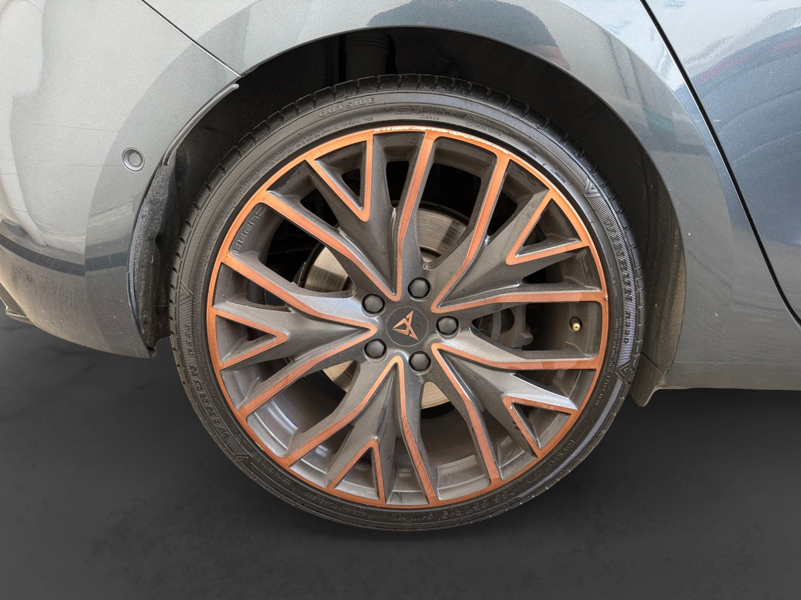 2024 CUPRA LEON LEÓN 300HP DSG