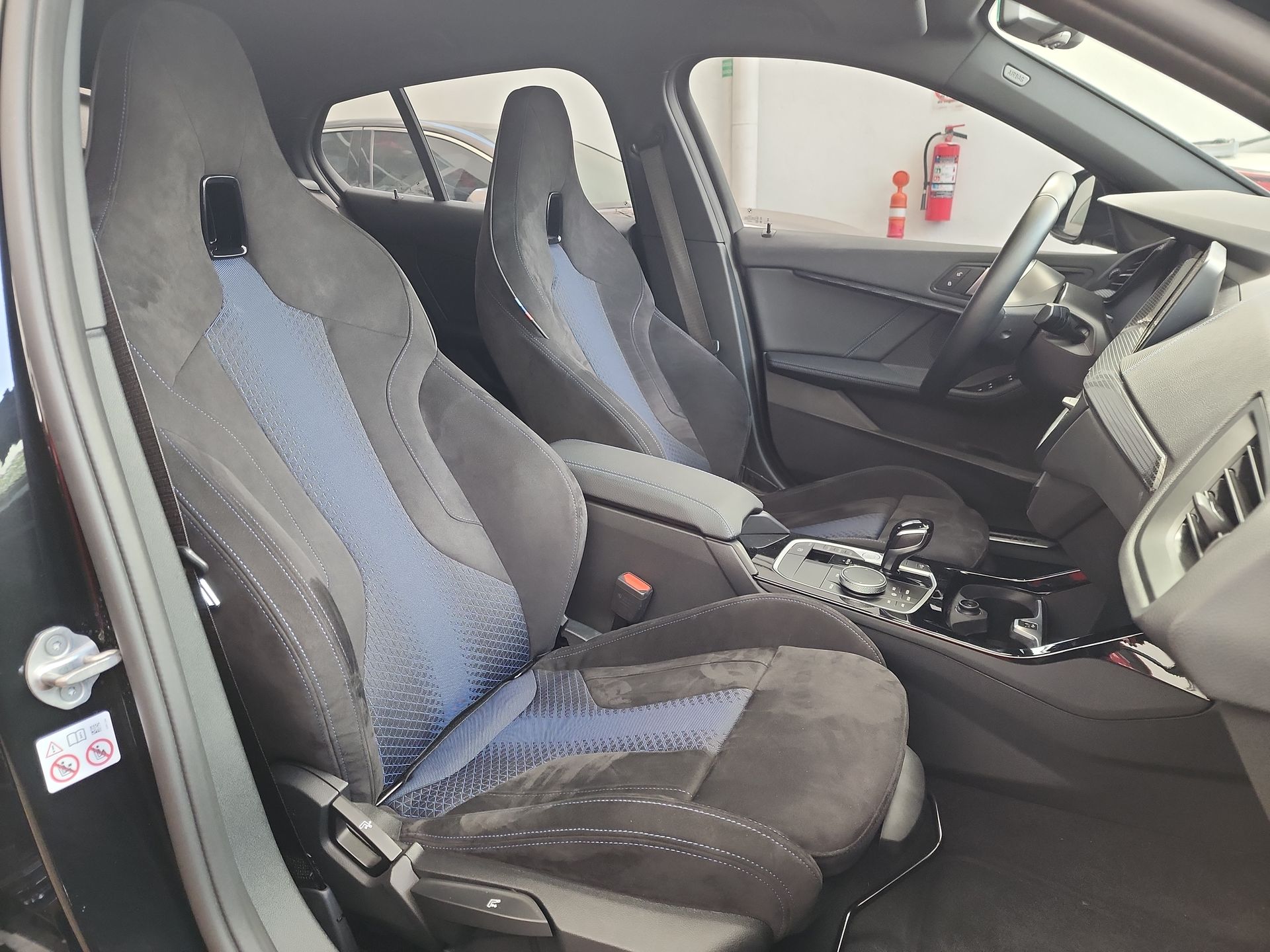 2024 BMW SERIE 1 118I